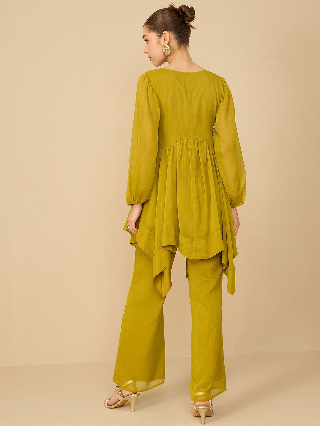 Antheaa Women Embellished V-Neck Tunic With Trouser