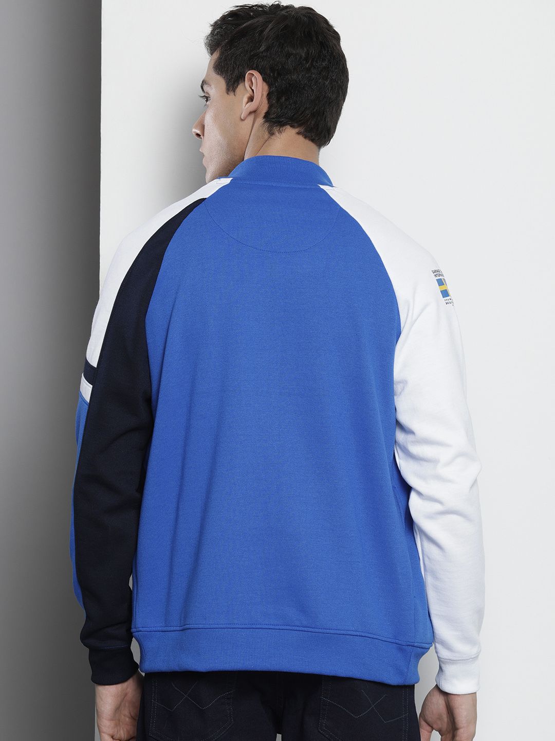 The Indian Garage Co Men Blue & Black Solid Sweatshirt