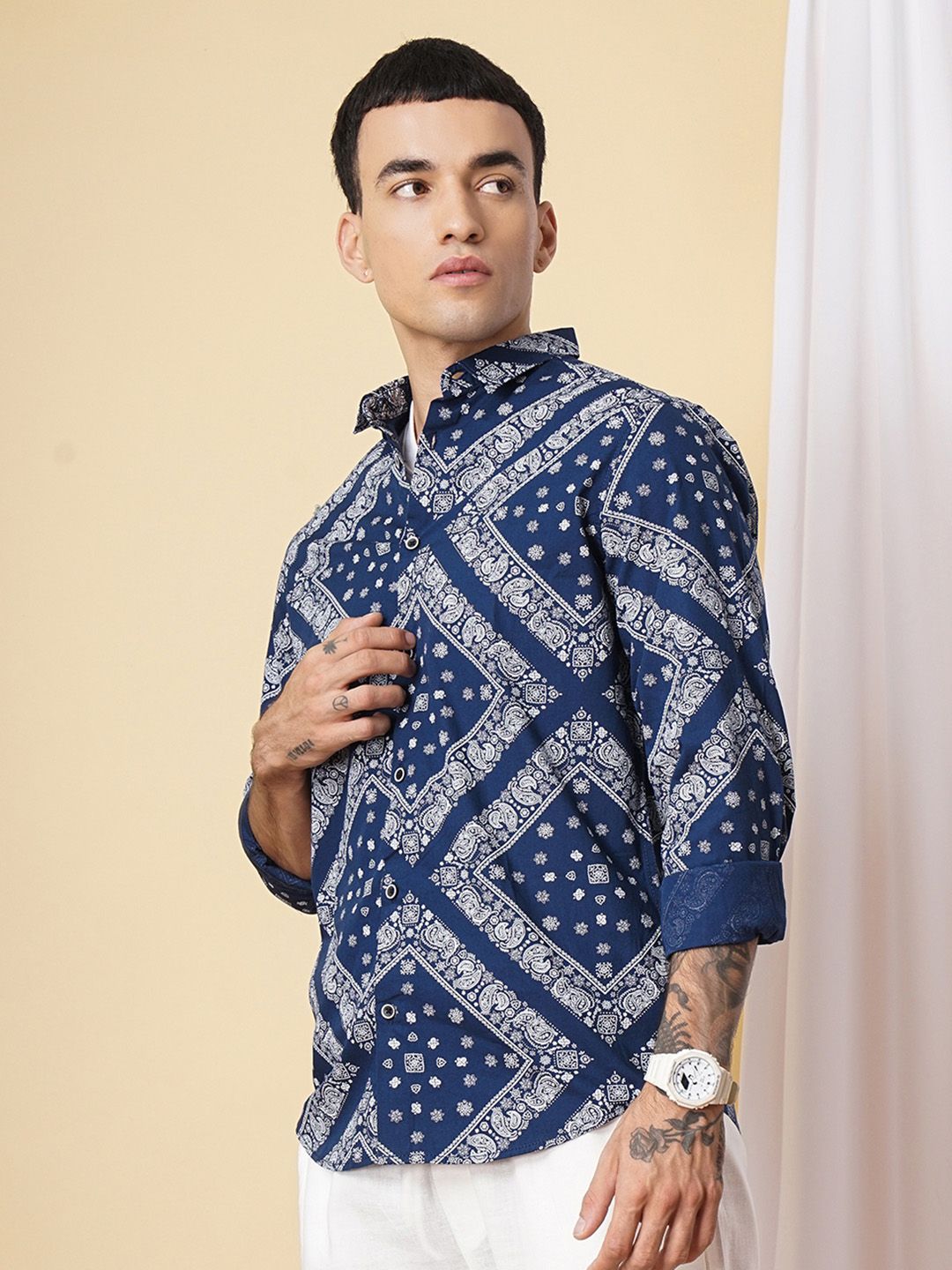 The Indian Garage Co Men Navy Blue & White Printed Casual Shirt