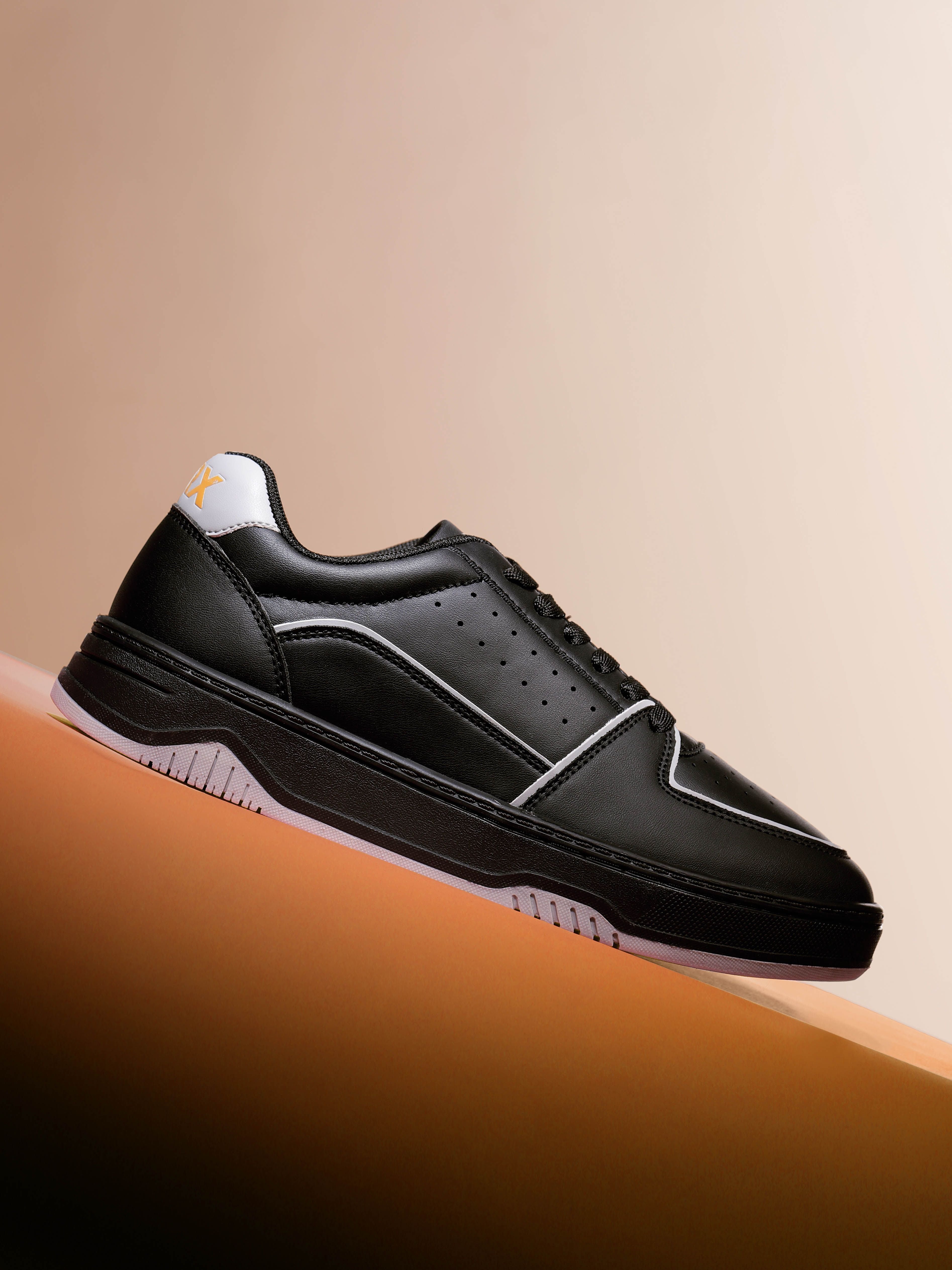 HRX by Hrithik Roshan Men Sneakers