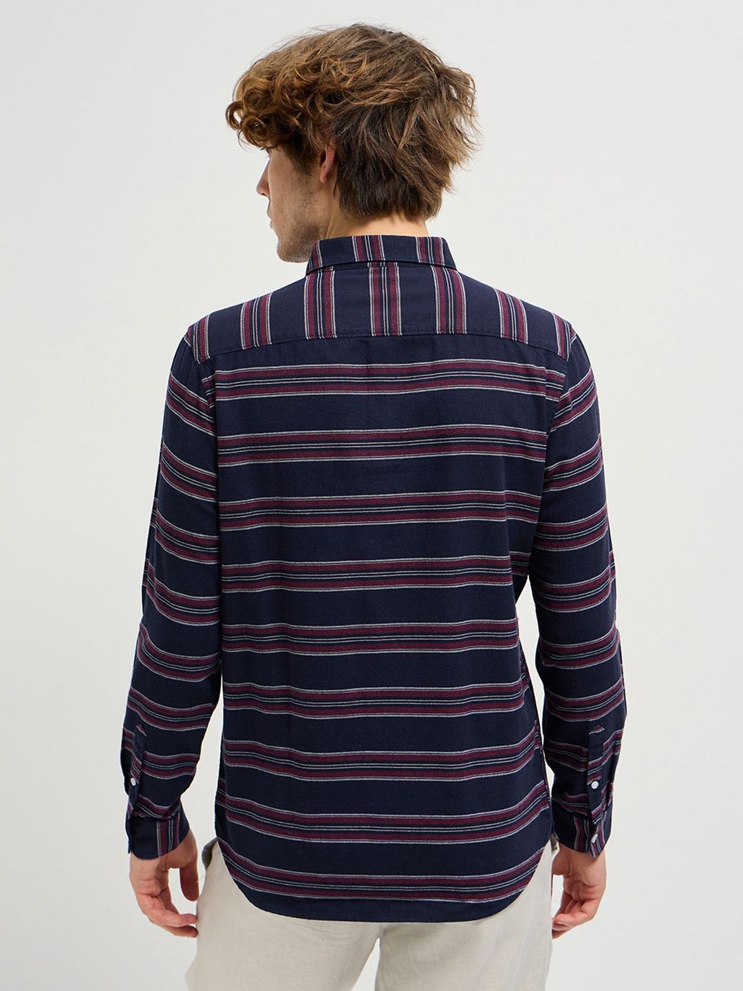 THE BEAR HOUSE Men Pure Cotton Slim Fit Striped Casual Shirt