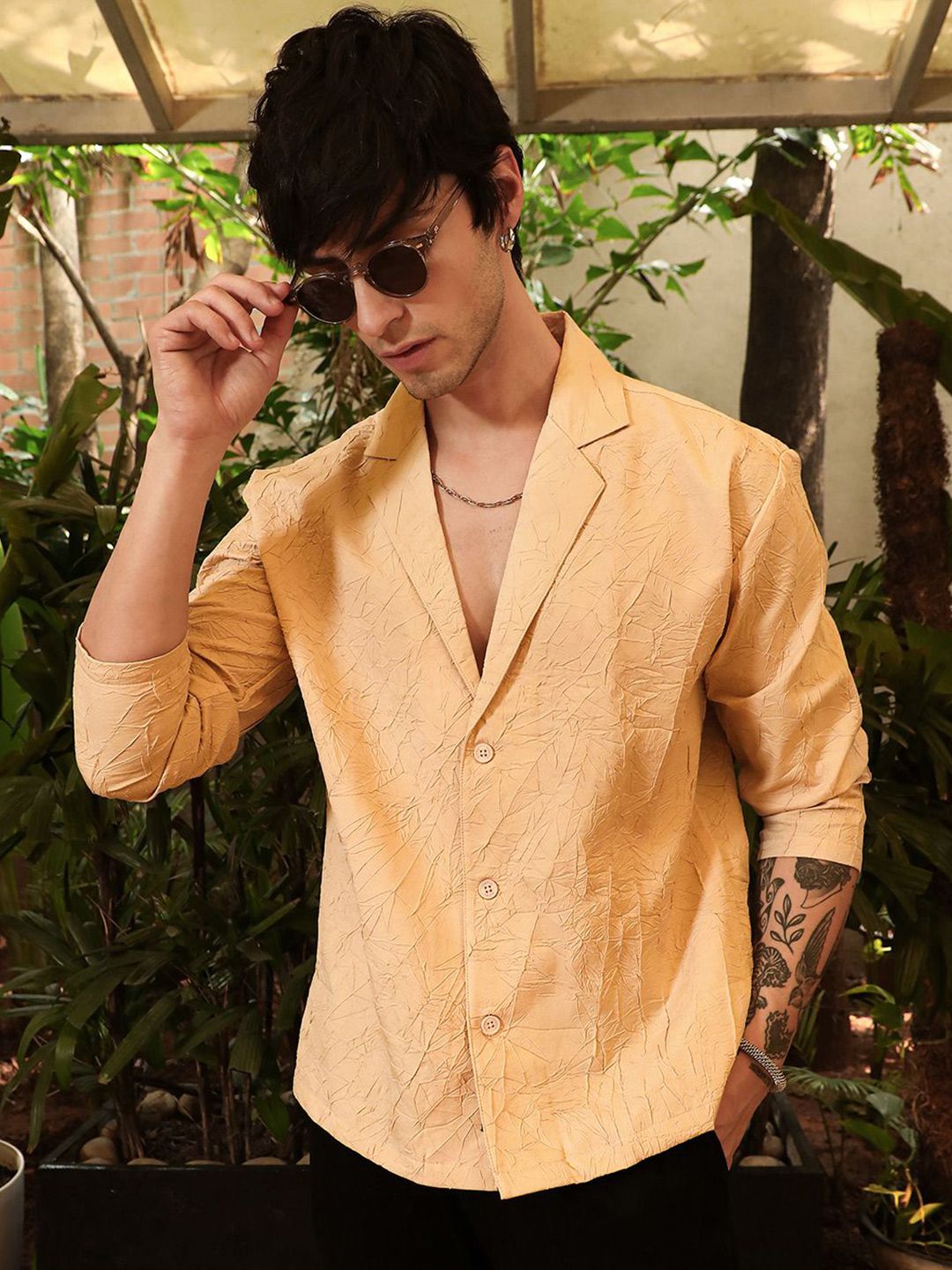 Campus Sutra Men Comfort Opaque Casual Shirt