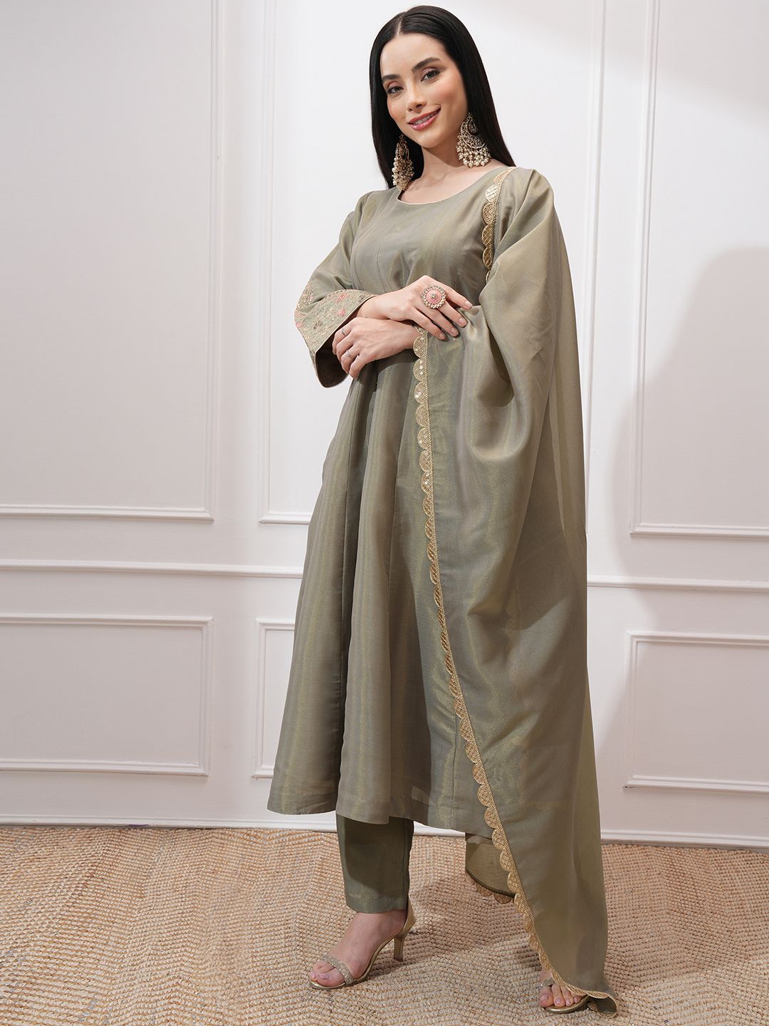 Vishudh Women Ethnic Motifs Embroidered Regular Kurta with Trousers & With Dupatta
