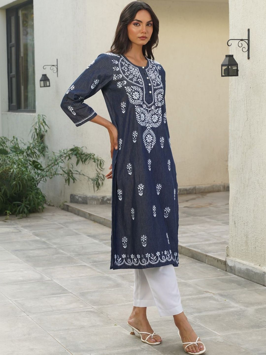 Rumah Wanita Chikankari Kurta Chikankari