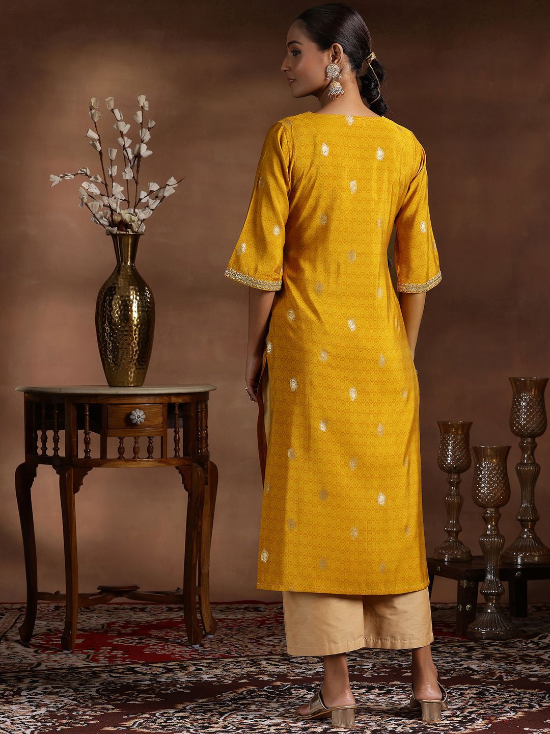 Libas Geometric Printed V-Neck Zari Pure Silk Straight Kurta
