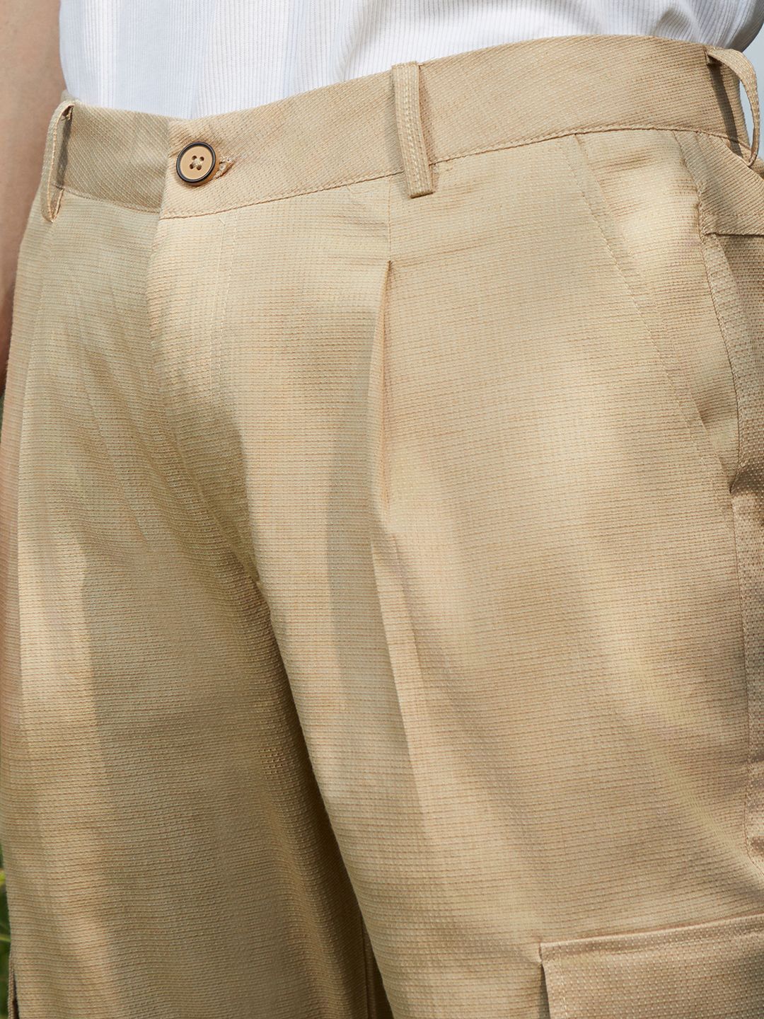 Campus Sutra Men Comfort Cargos Trousers