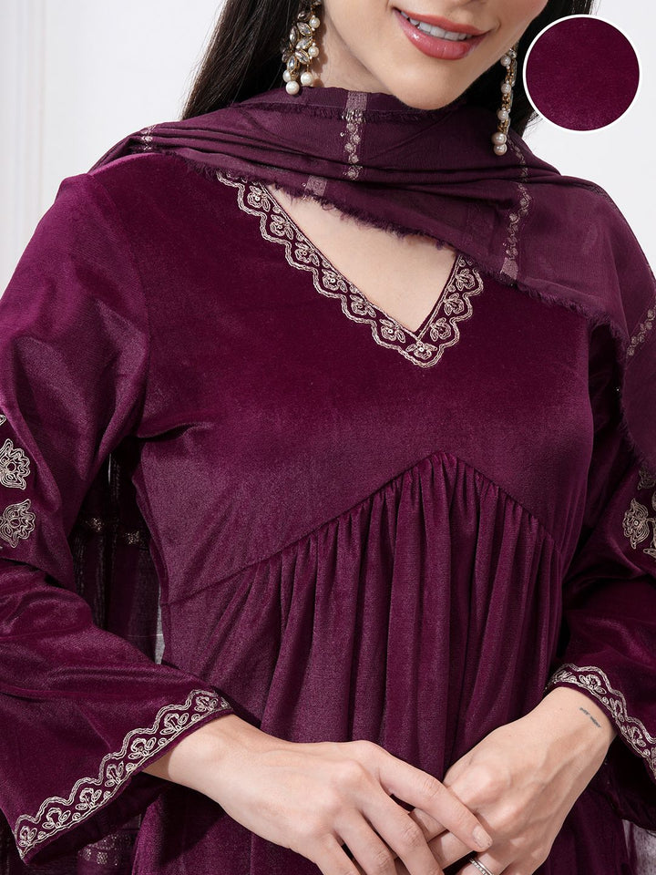 Vishudh Women Ethnic Motifs Embroidered Regular Kurta with Trousers & With Dupatta