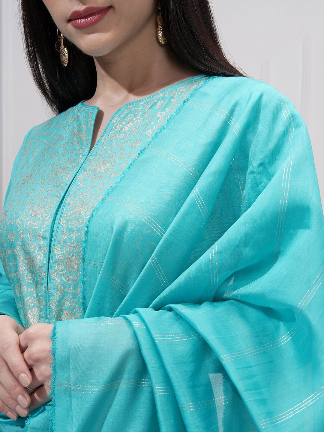 Vishudh Floral Woven Design Notch Neck Jacquard Straight Kurta With Trouser And Dupatta