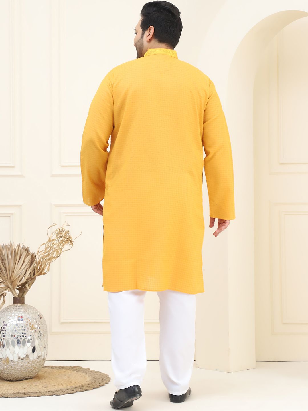 SOJANYA PLUS Checked Woven Design Pure Cotton Straight Kurta With Pyjama