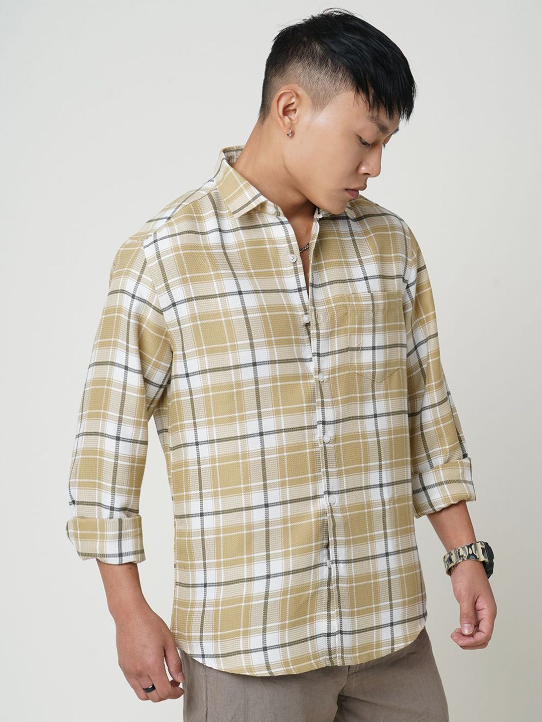 VASTRADO Men Classic Spread Collar Checked Cotton Slim Fit Casual Shirt