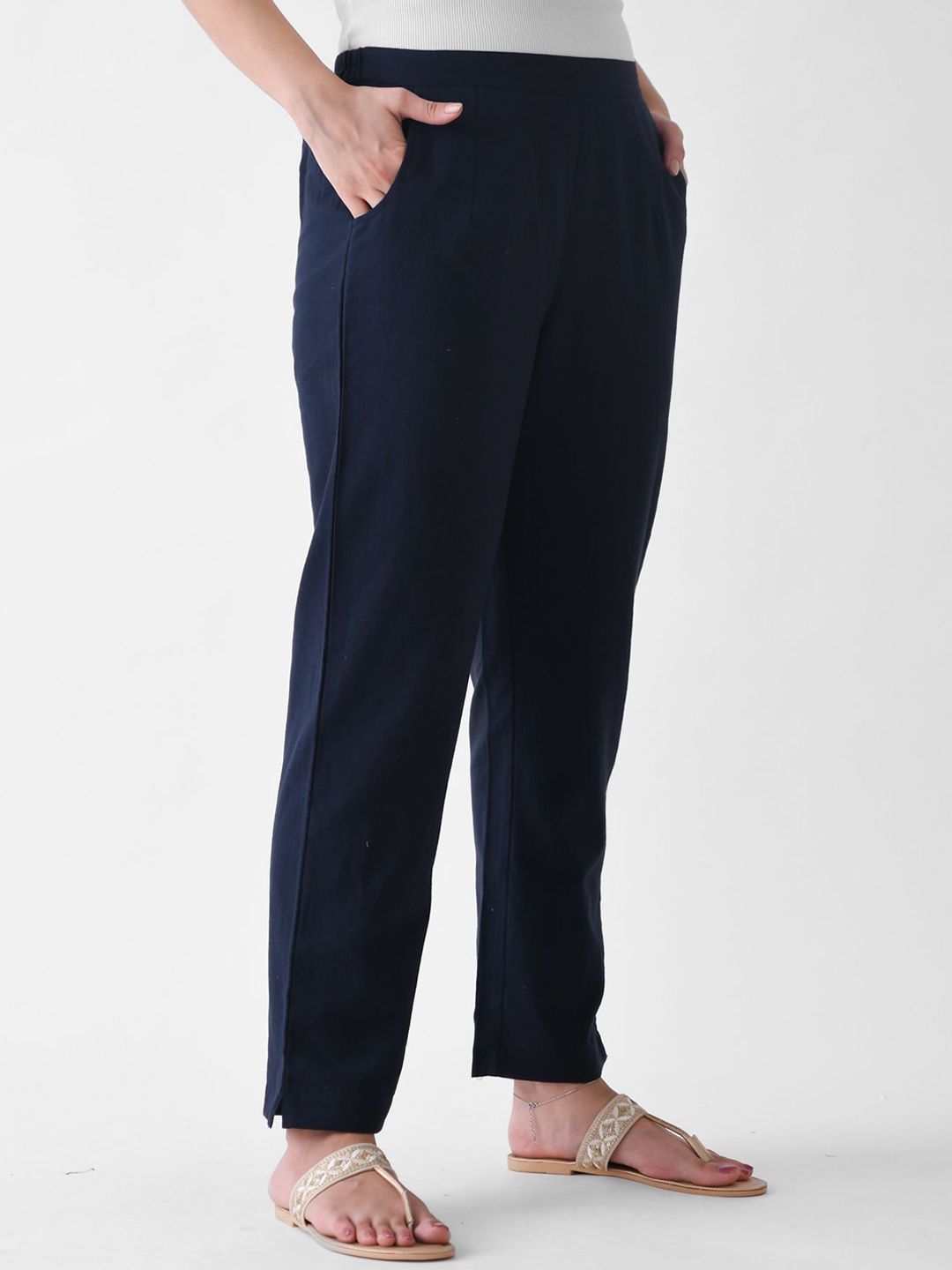 Rustorange Women Pure Cotton Mid-Rise Trouser
