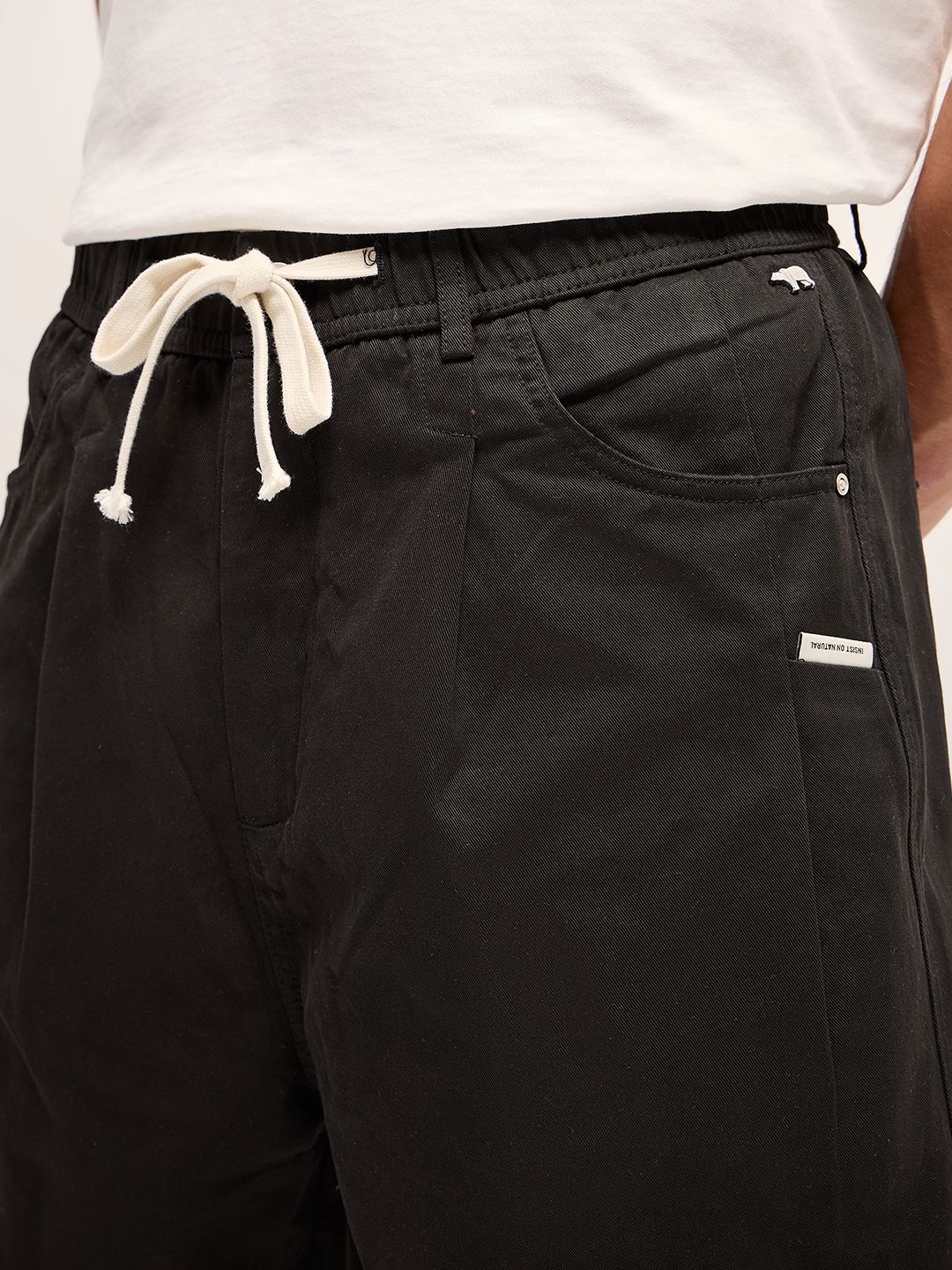THE BEAR HOUSE Men Solid Relaxed Fit Pure Cotton Casual Pant