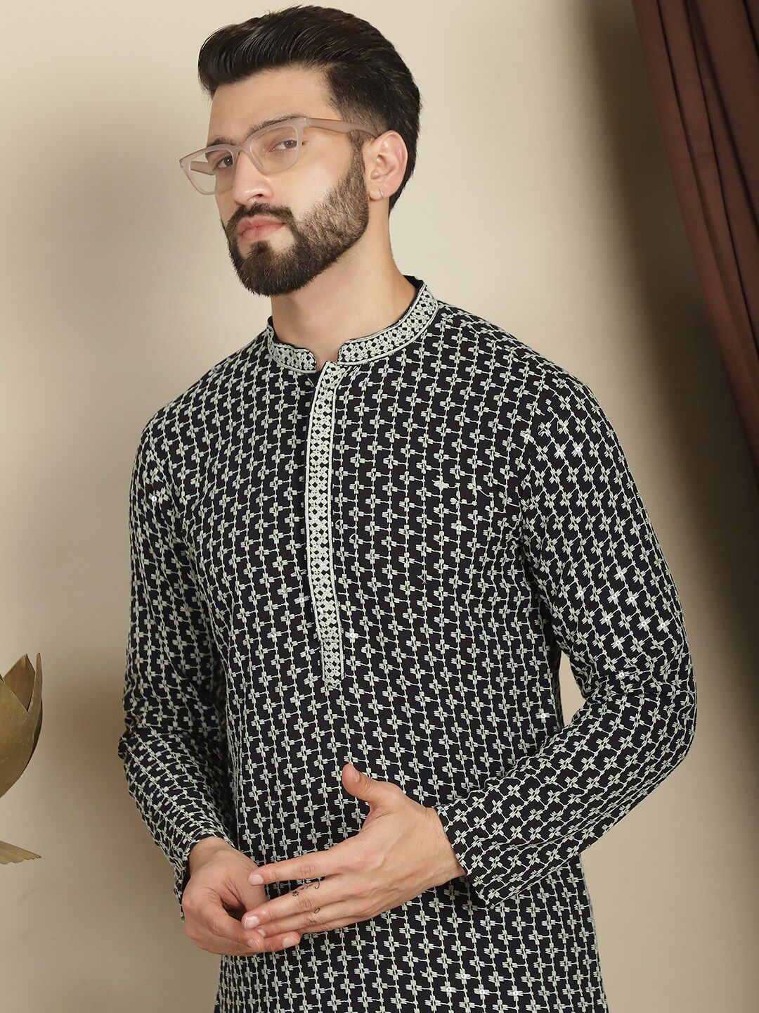 Anouk Geometric Printed Mandarin Collar Thread Work Lengan Panjang Cotton Kurta