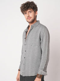 VASTRADO Men Slim Fit Textured Spread Collar Cotton Casual Shirt