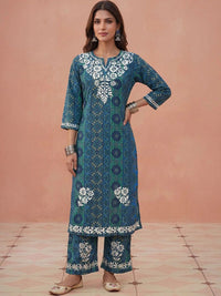 Rumah Chikankari Wanita Biasa Chikankari Silk Crepe Kurta dengan Seluar