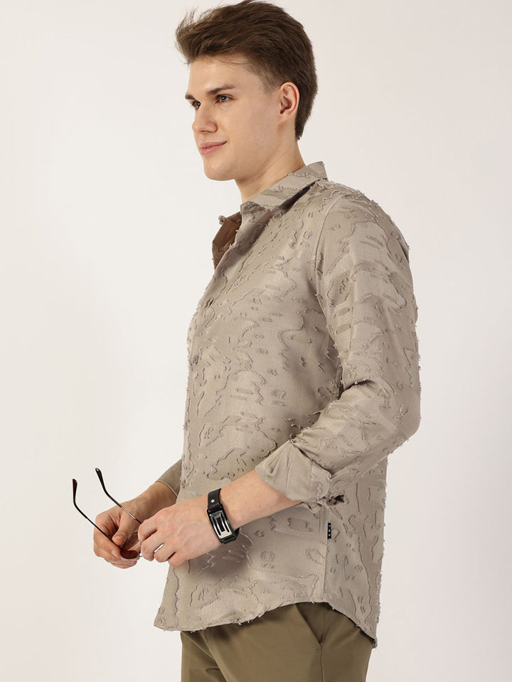 Thomas Scott Men Premium Spread Collar Textured Textured Slim Fit Casual Shirt