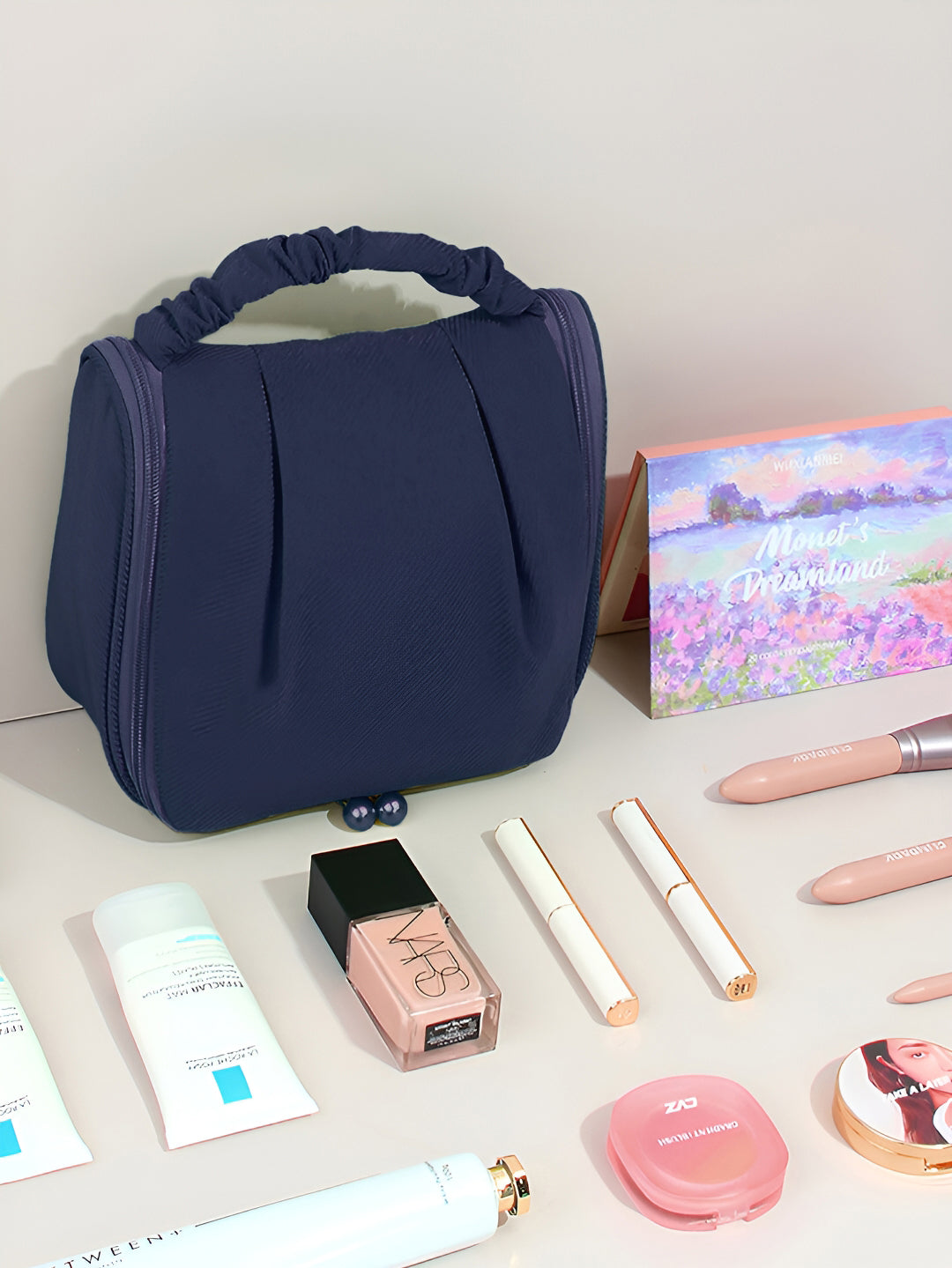 Cortina Navy Blue Water Resistant Makeup Organiser