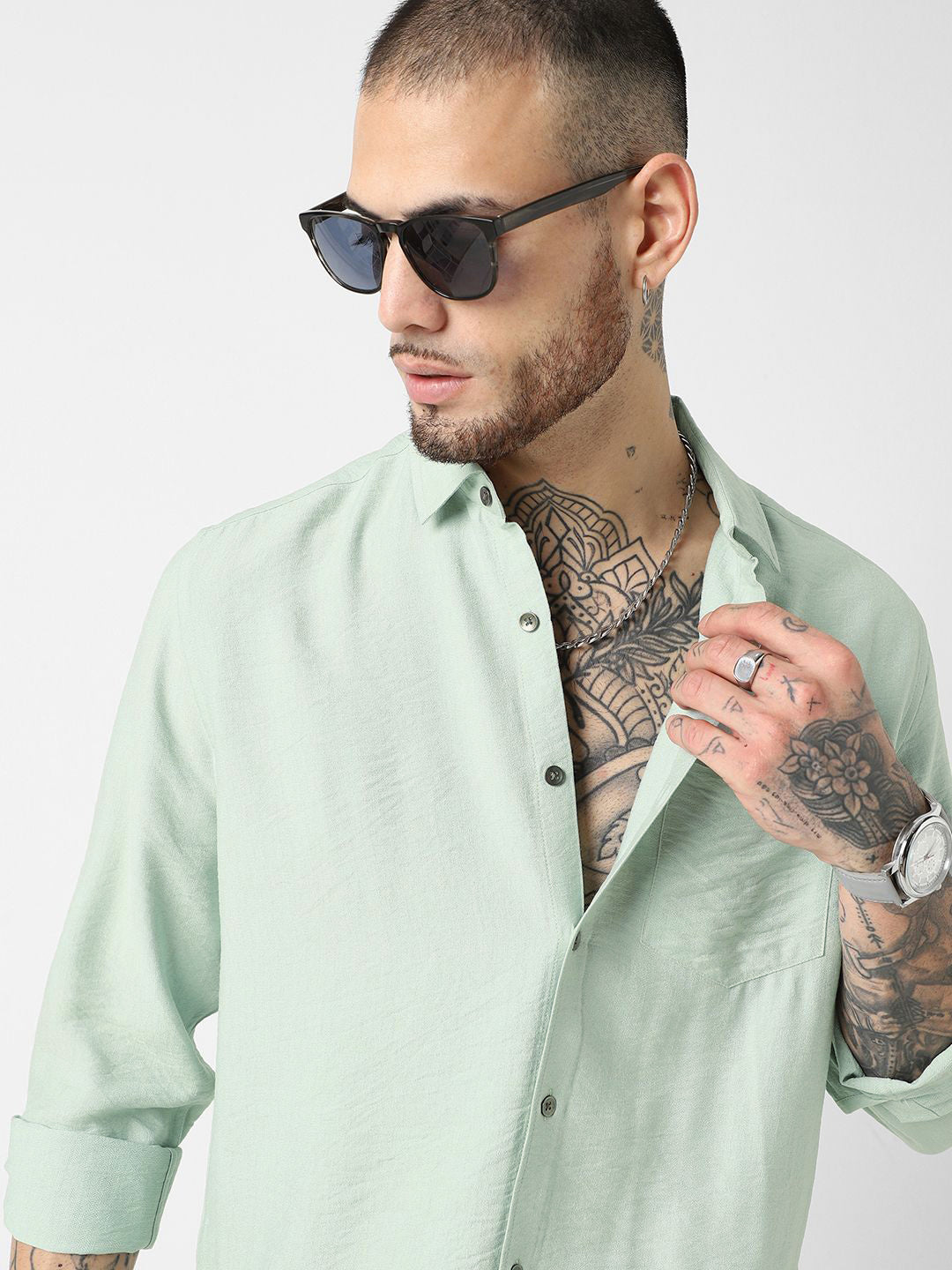 VASTRADO Men Classic Slim Fit Opaque Casual Shirt