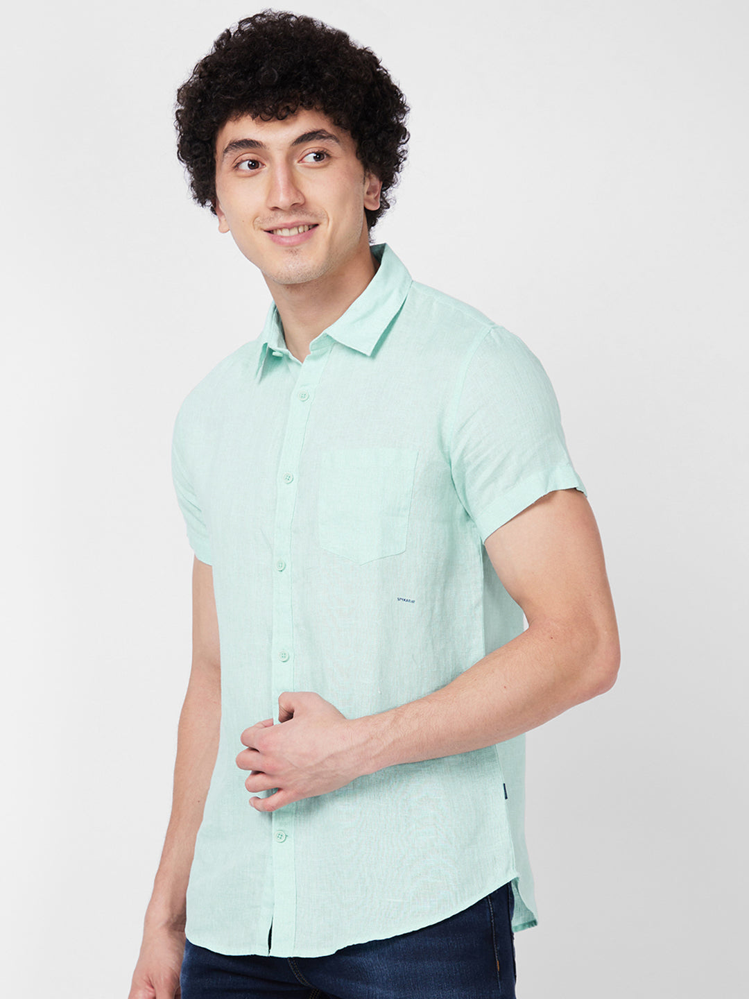 SPYKAR Spread Collar Short Sleeves Regular Fit Opaque Casual Shirt