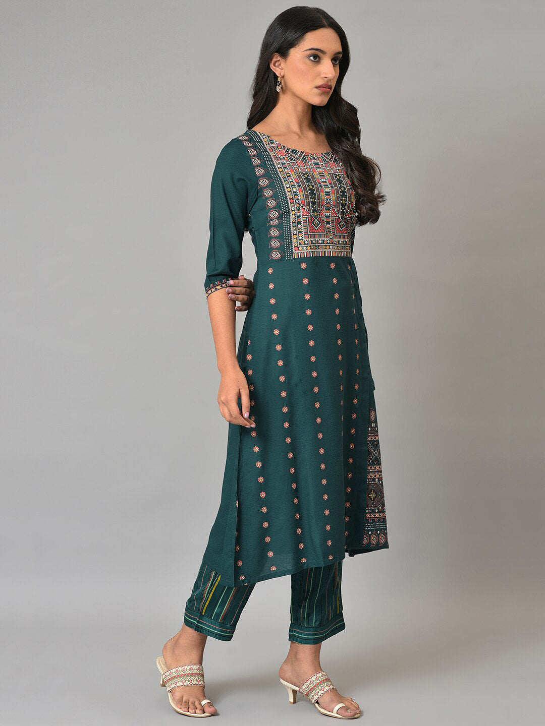 W Women Ethnic Motifs Printed Layered Kurta