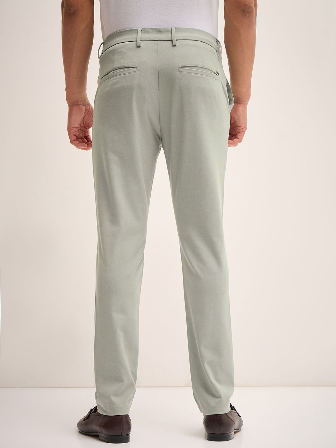 THE BEAR HOUSE Men Slim Fit Mid-Rise Flat-Front Trousers