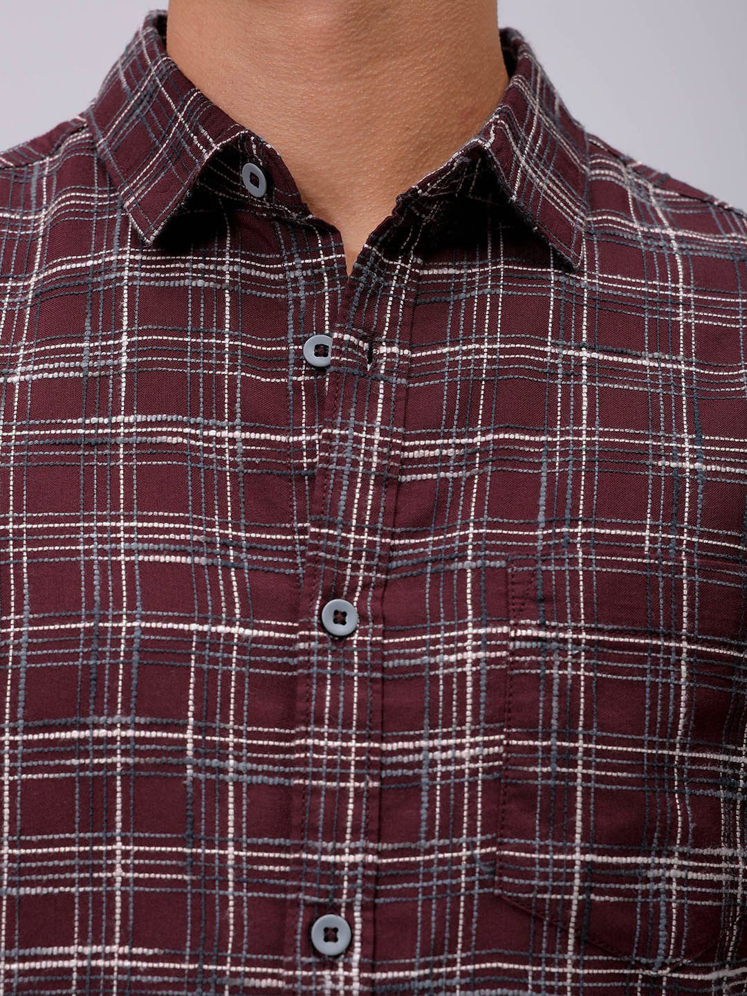 The Indian Garage Co Men Slim Fit Opaque Checked Casual Shirt