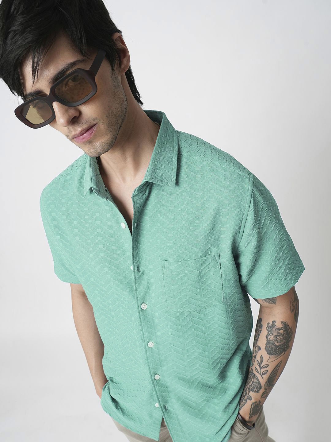 VASTRADO Men Classic Spread Collar Solid Slim Fit Casual Shirt
