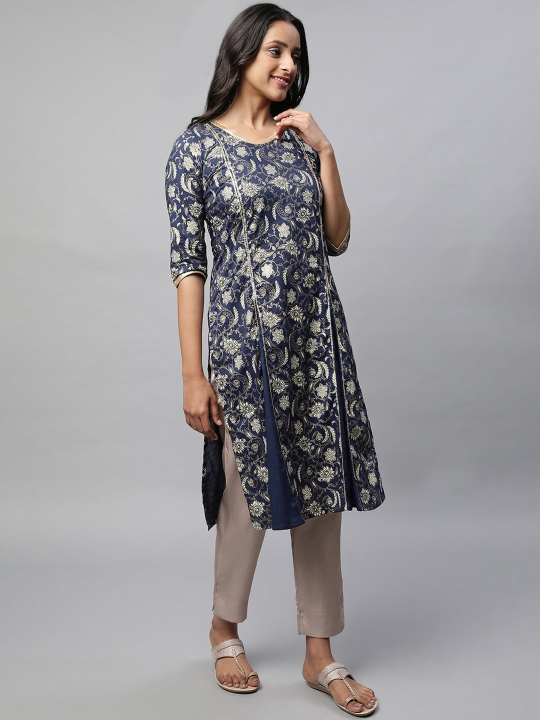 AURELIA Festive Floral Print Kurta