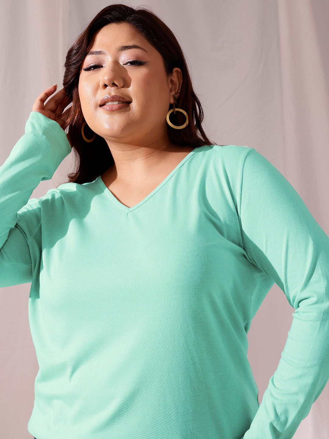 CURVY STREET Plus Size V-Neck Cotton T-shirt