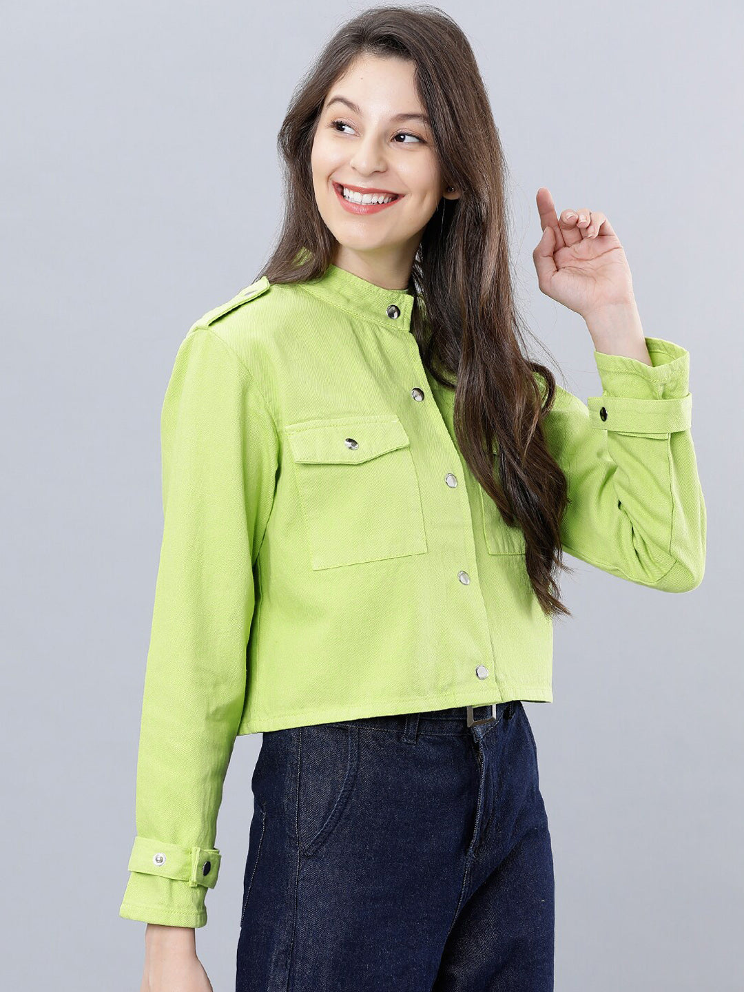 Tokyo Talkies Women Green Solid Crop Pure Cotton Denim Jacket