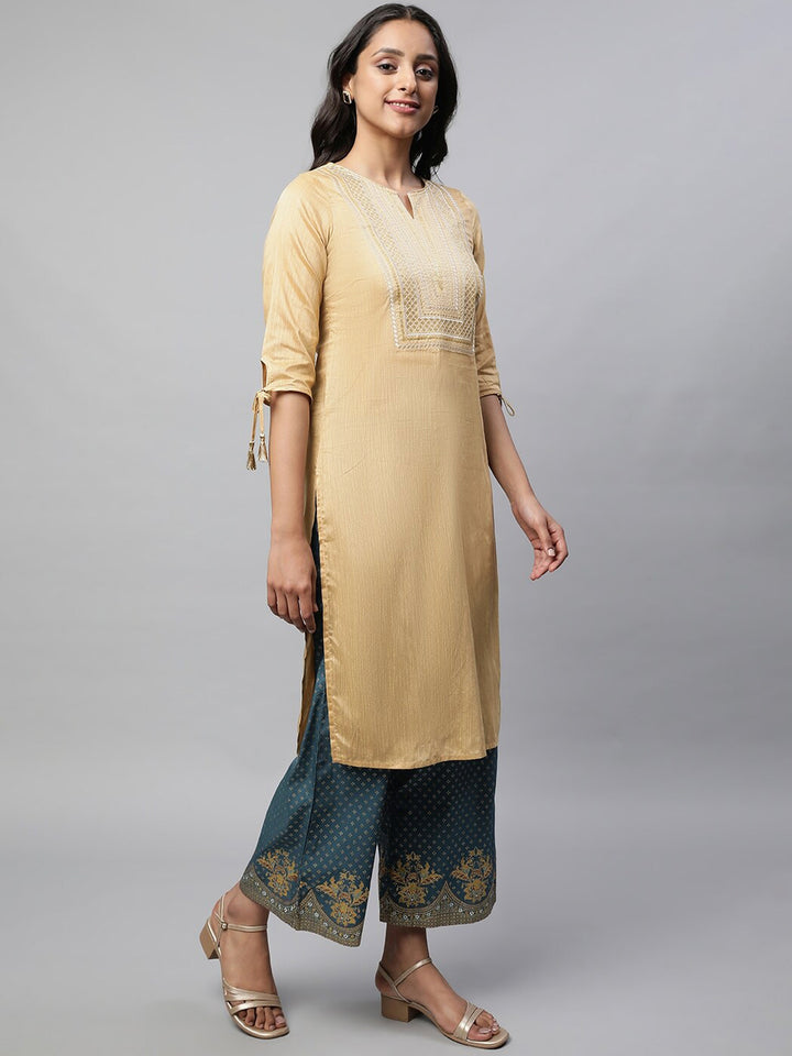 AURELIA Ethnic Motif Yoke Design V Neck Sequinned Straight Kurta