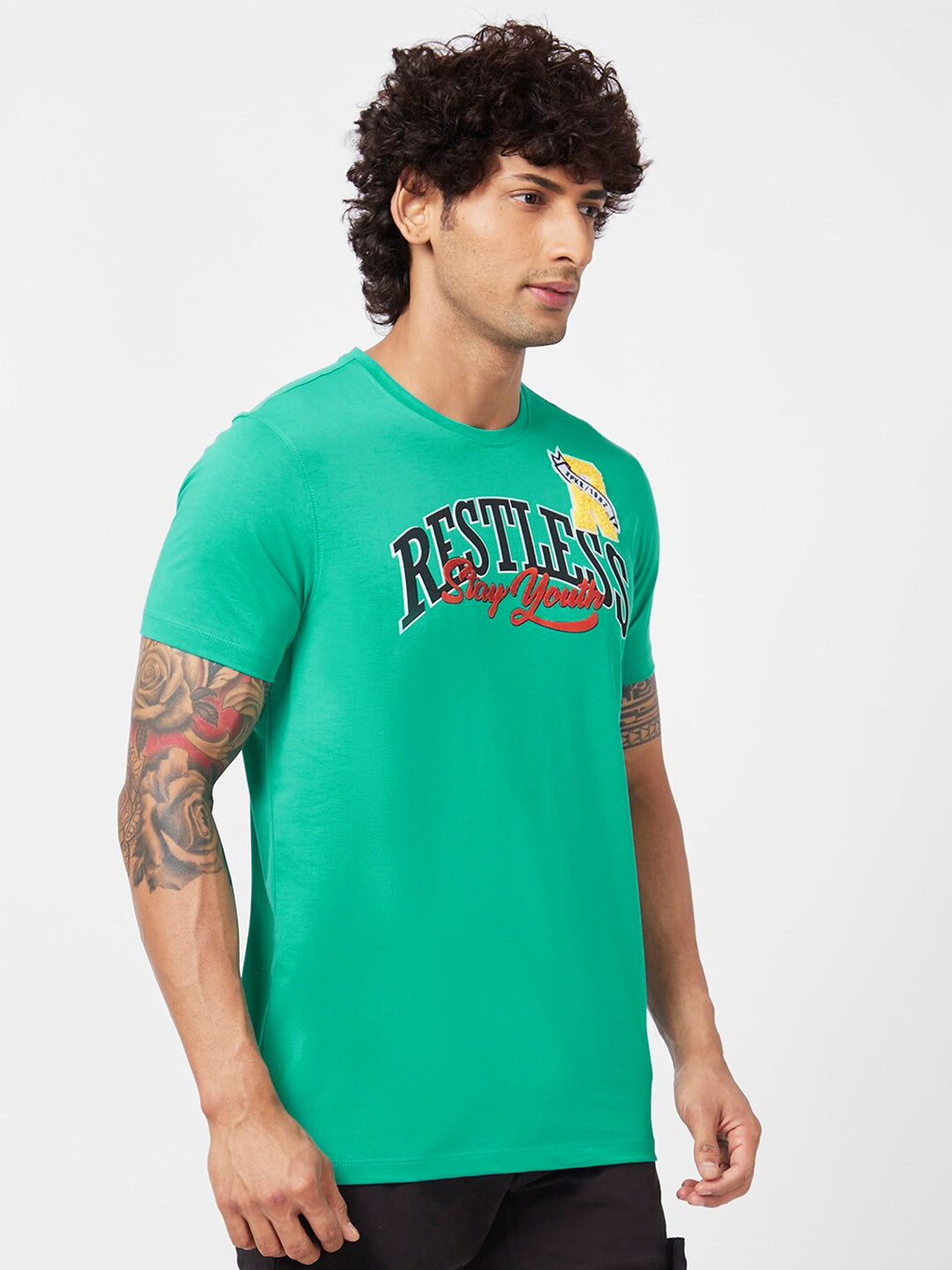 SPYKAR Typography Printed Slim Fit Casual T-Shirt