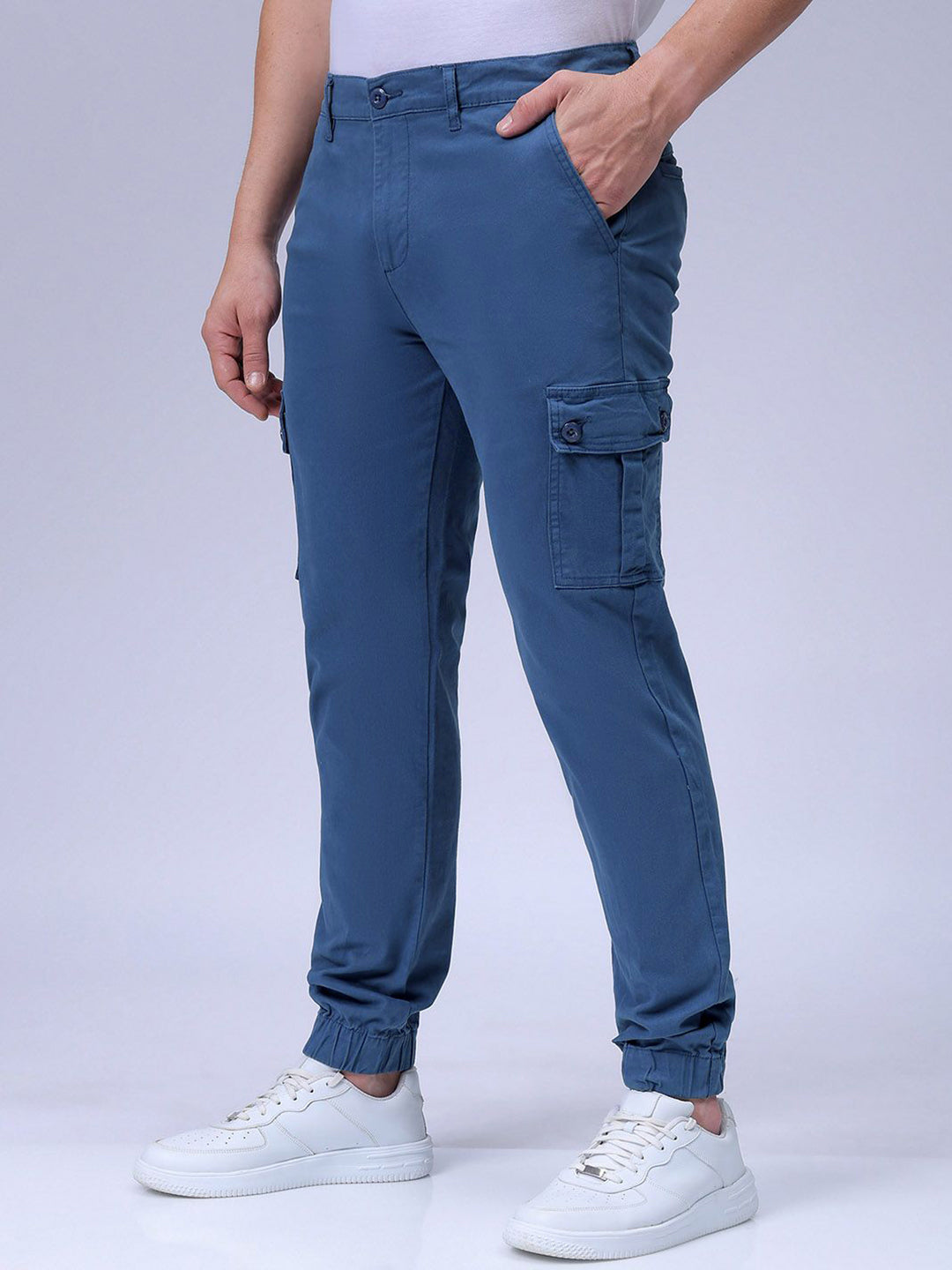 The Indian Garage Co Men Slim Fit Cargo