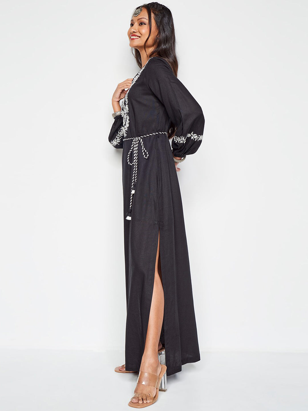 Global Desi Ethnic Motif Embroidered V-Neck A-Line Maxi Ethnic Dress