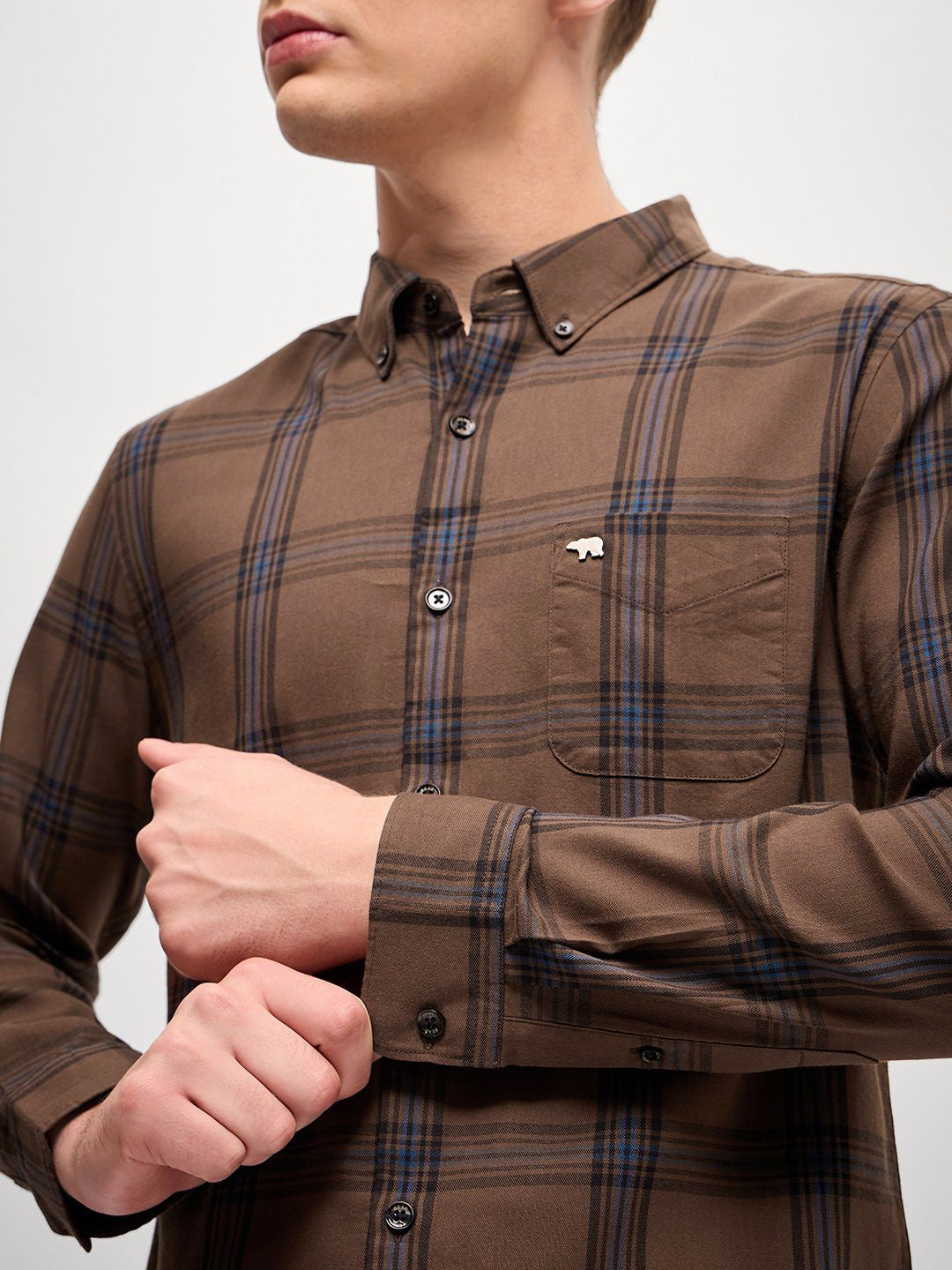 THE BEAR HOUSE Men Button-Down Collar Checked Cotton Slim Fit Casual Shirt