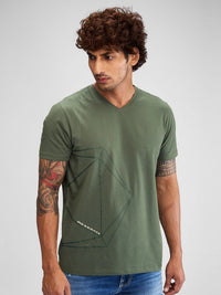 SPYKAR Men V-Neck Raw Edge Slim Fit T-shirt