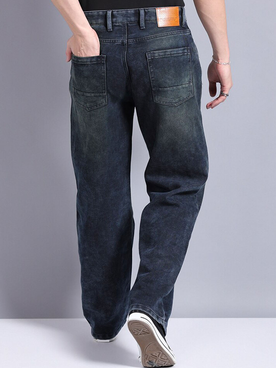 The Indian Garage Co Men Mid-Rise Loose Baggy Fit Stretchable Jeans