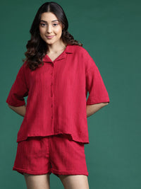 Baju bertekstur dressberry dengan seluar pendek co-ords