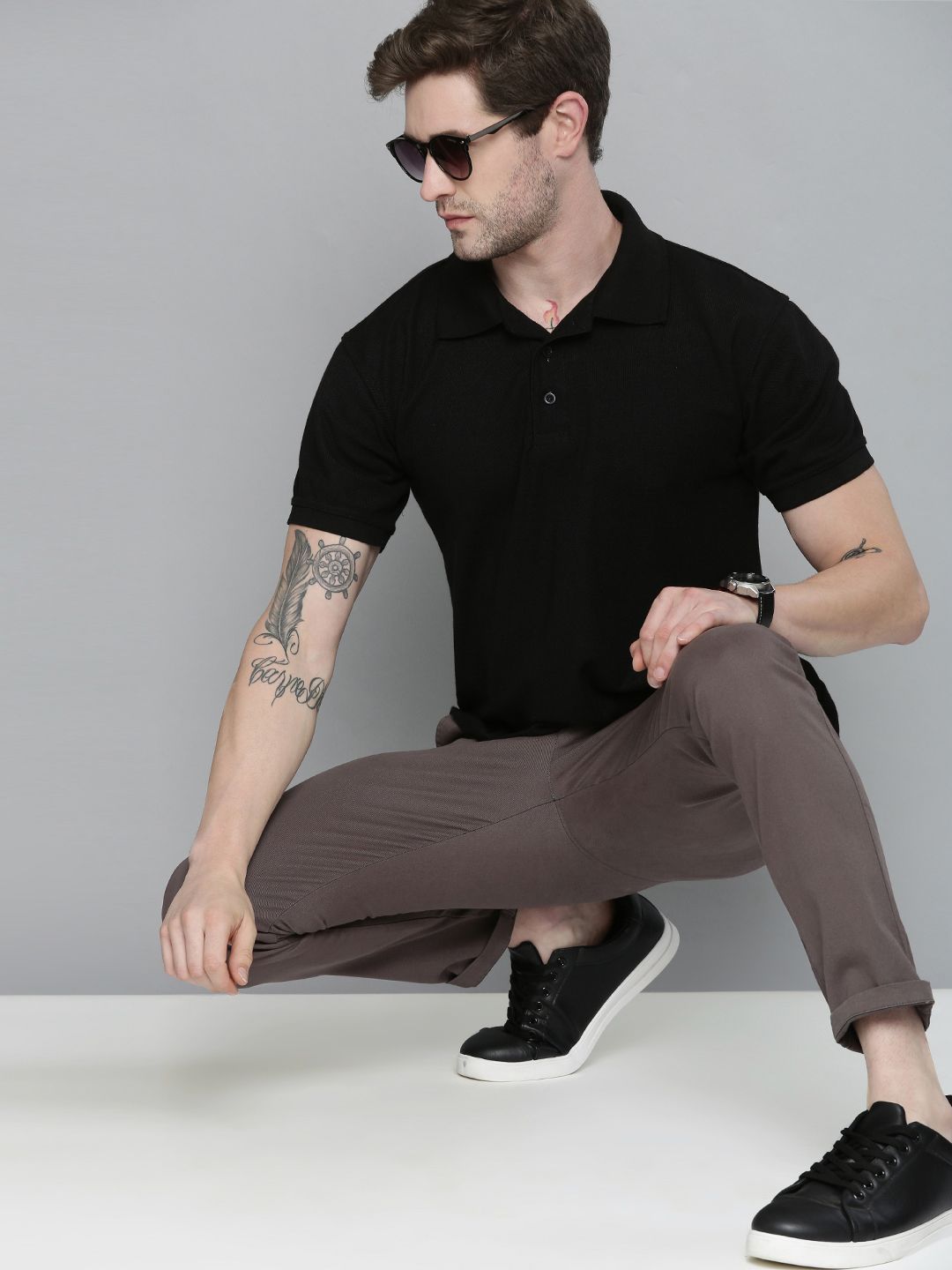 The Indian Garage Co Men Slim Fit Trousers