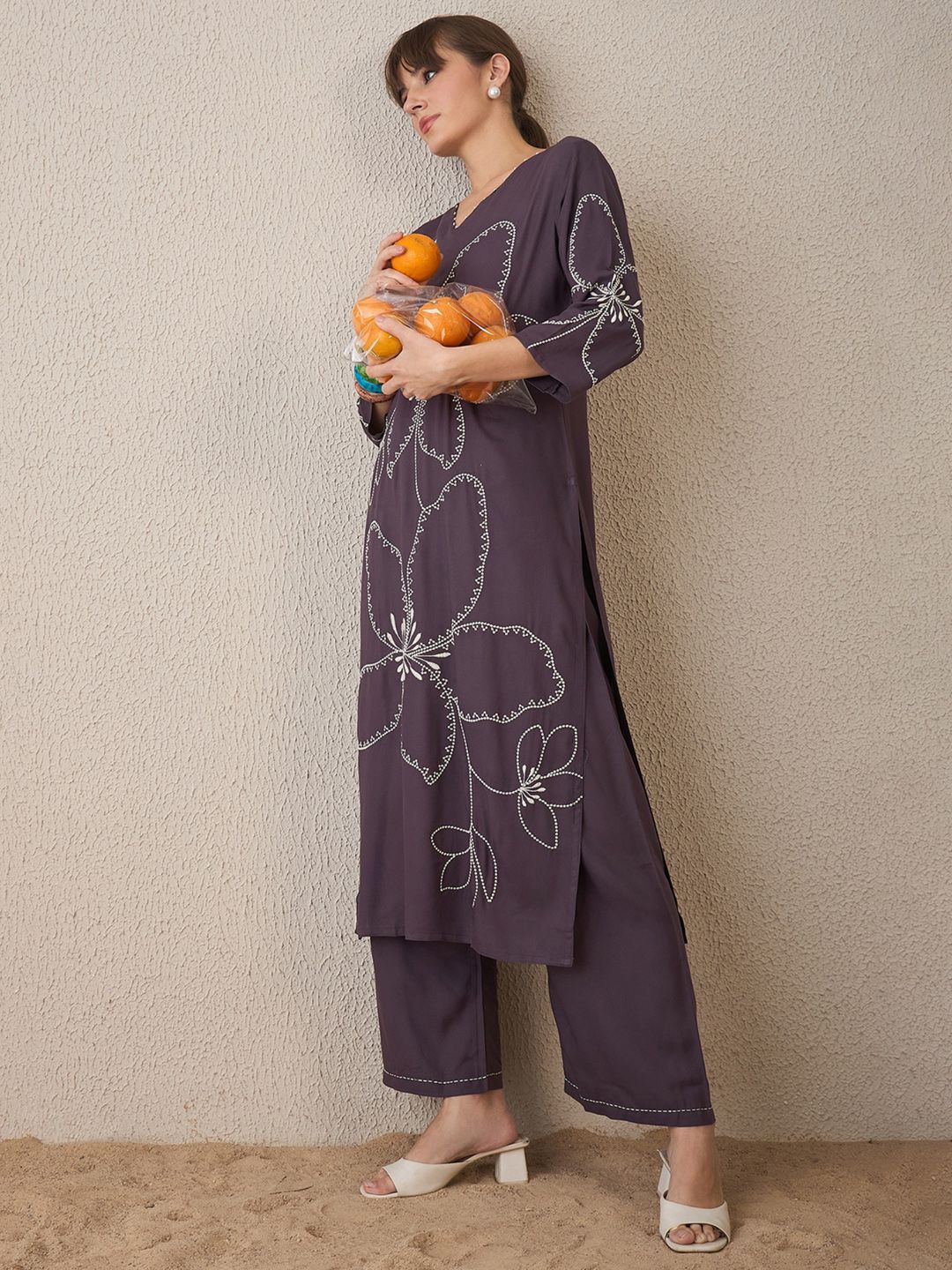 Indo Era Women Floral Embroidered Regular Thread Work Kurta with Palazzos