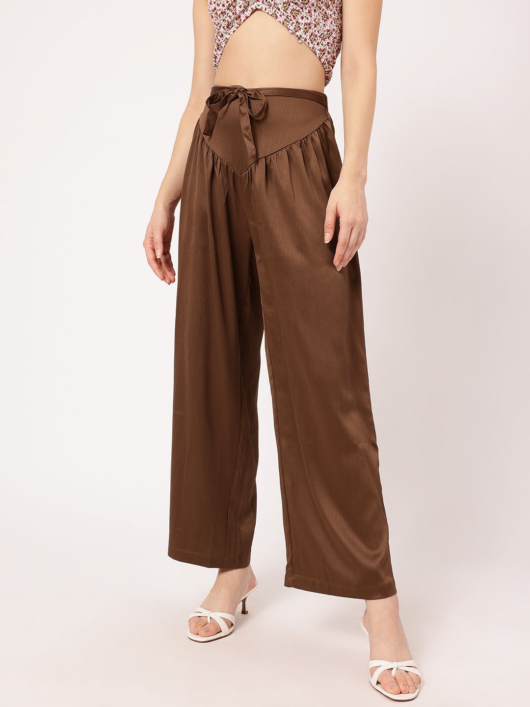 DressBerry Women Graceful Flow Textured Trousers