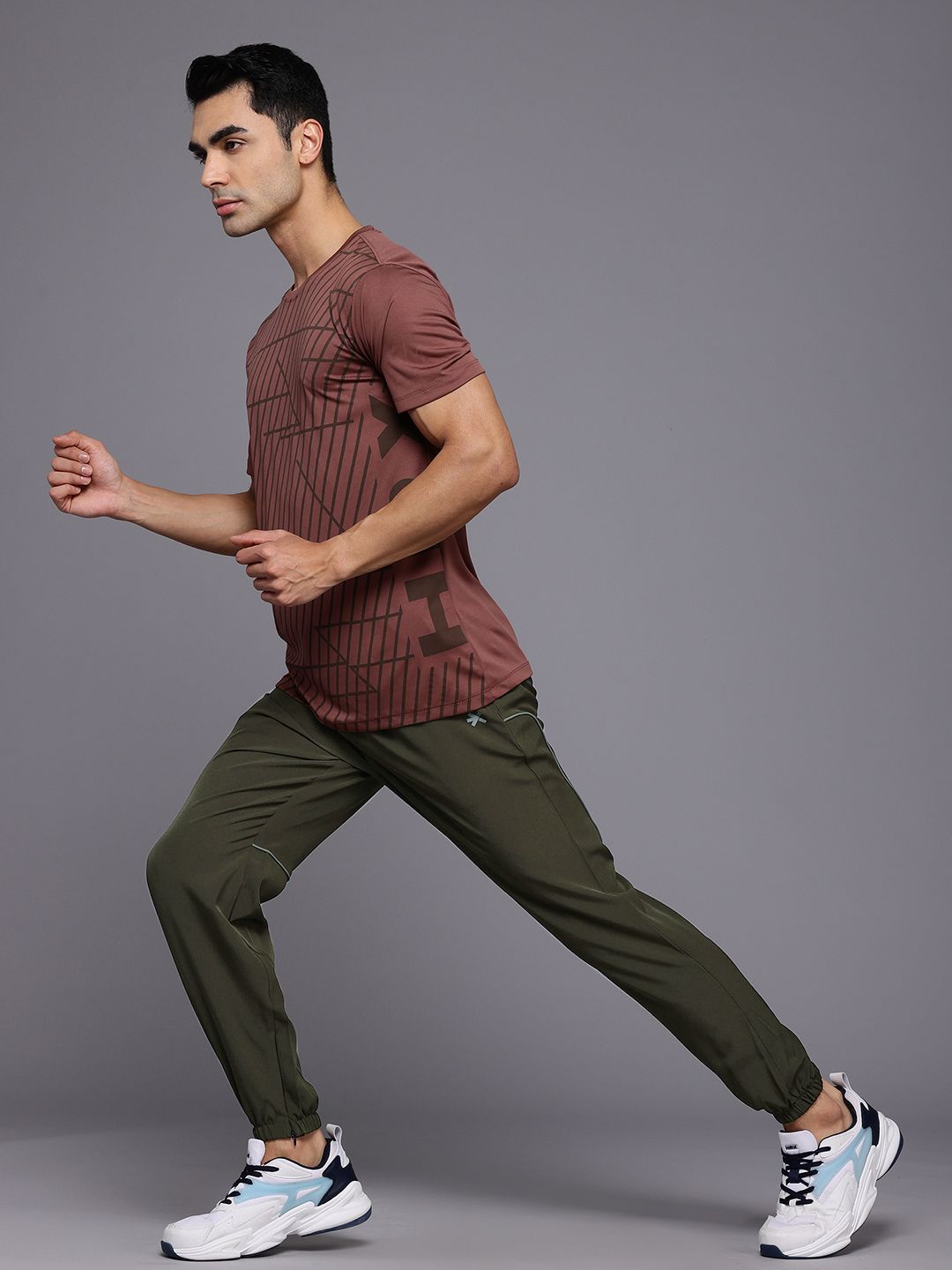 HRX by Hrithik Roshan Men Rapid-Dry Running Joggers