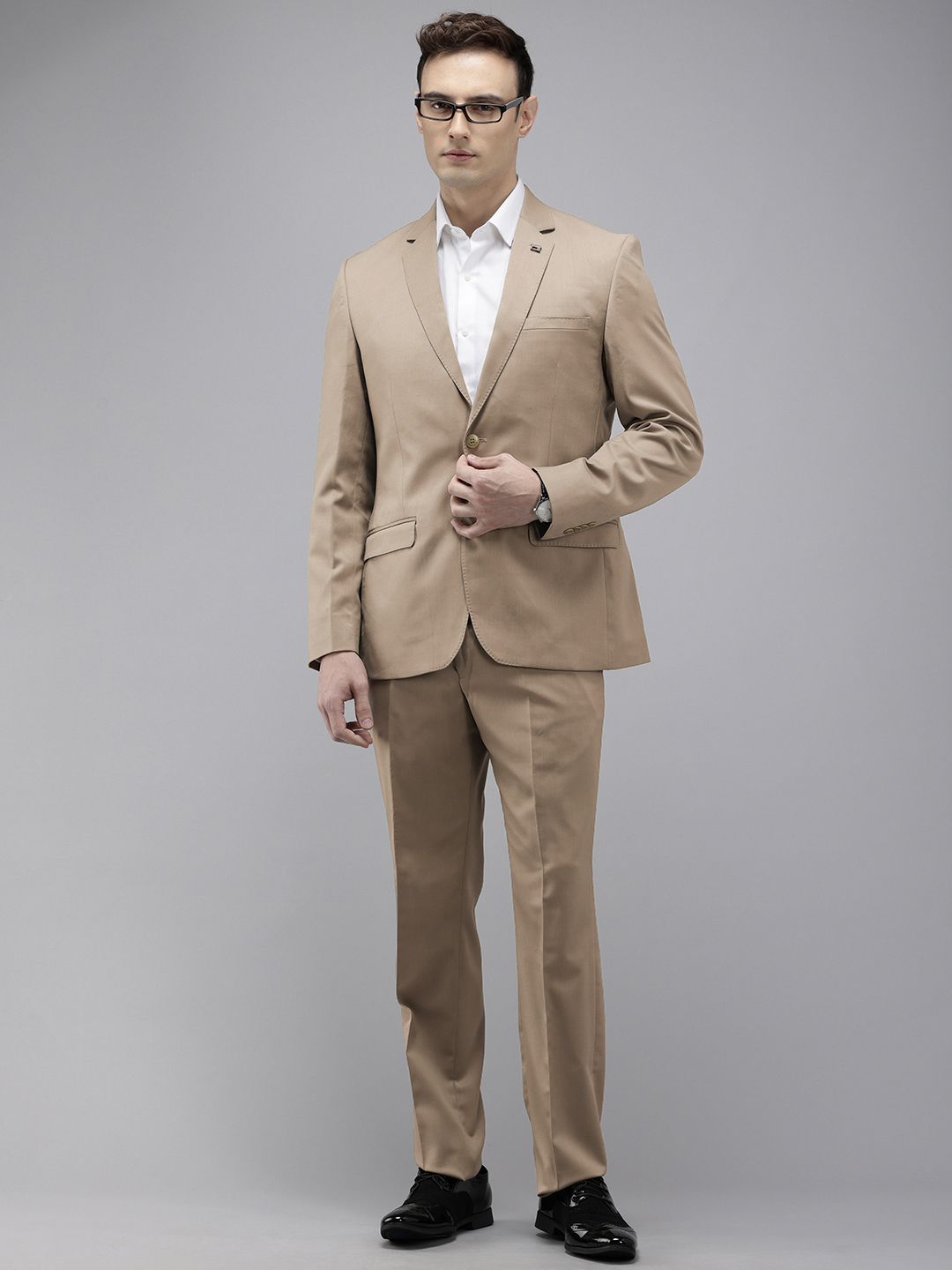 Park Avenue Solid Single Breasted Slim Fit 2 Piece Formal Suits