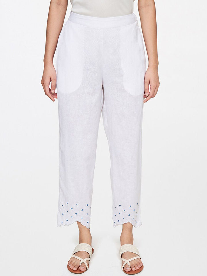 Global Desi Women White Printed Straight Fit Trousers
