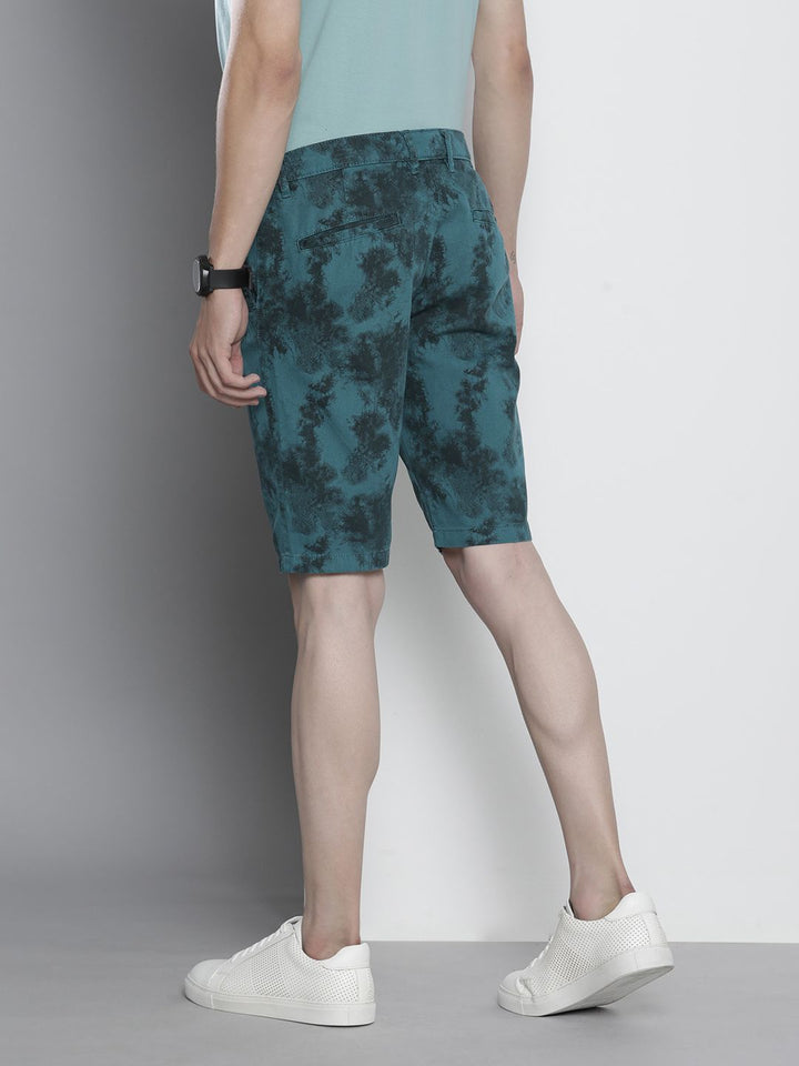 The Indian Garage Co Men Pure Cotton Geometric Printed Slim Fit Shorts