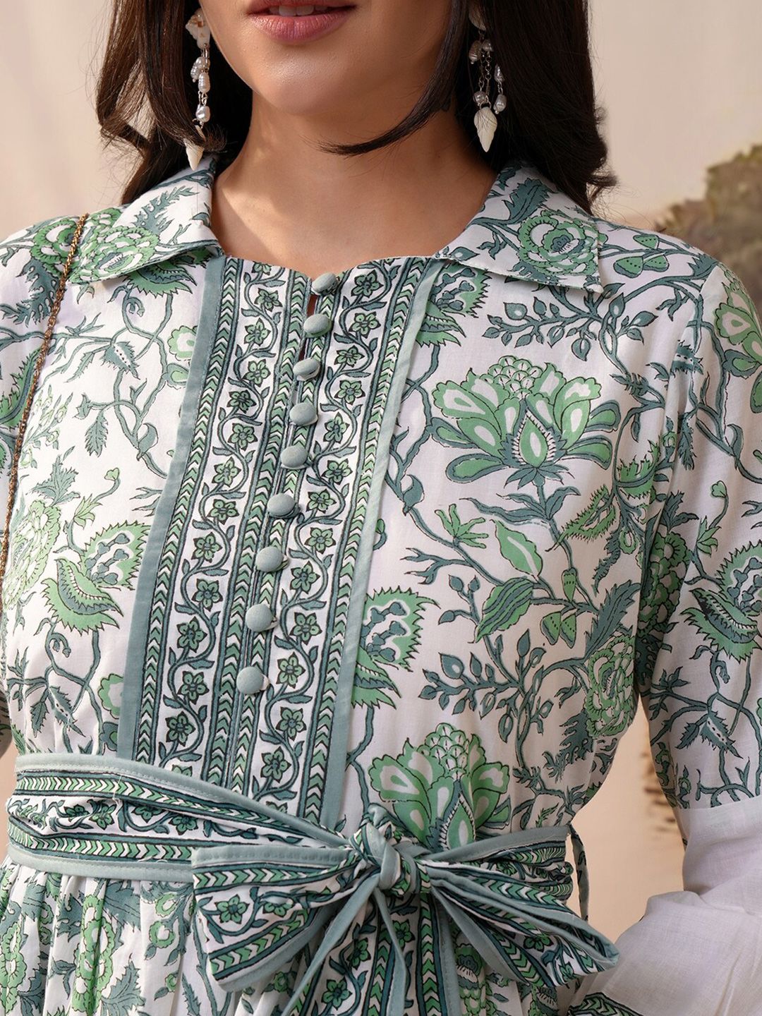 Vishudh Ethnic Motifs Printed Puff Sleeves Fit & Flare Dress