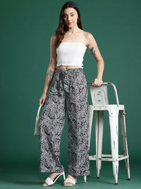 DressBerry Women Ethnic Motifs Printed Regular Trousers