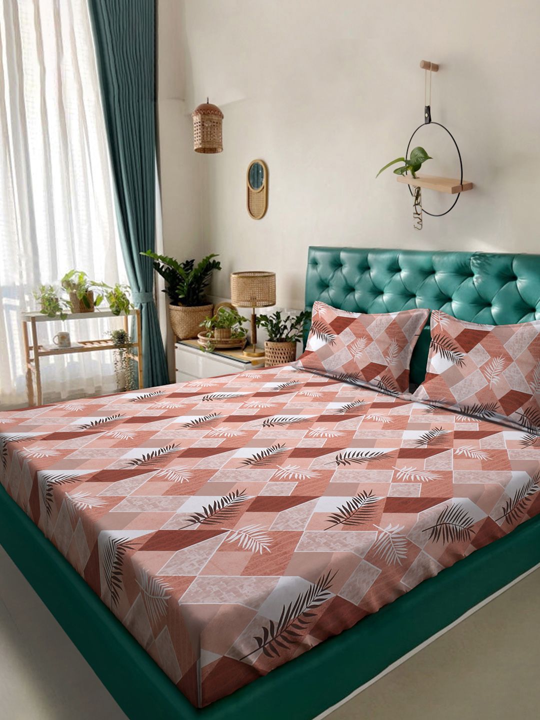 KLOTTHE Rust & White Printed Pure Cotton 400 TC Double King Bedsheet With 2 Pillow Covers