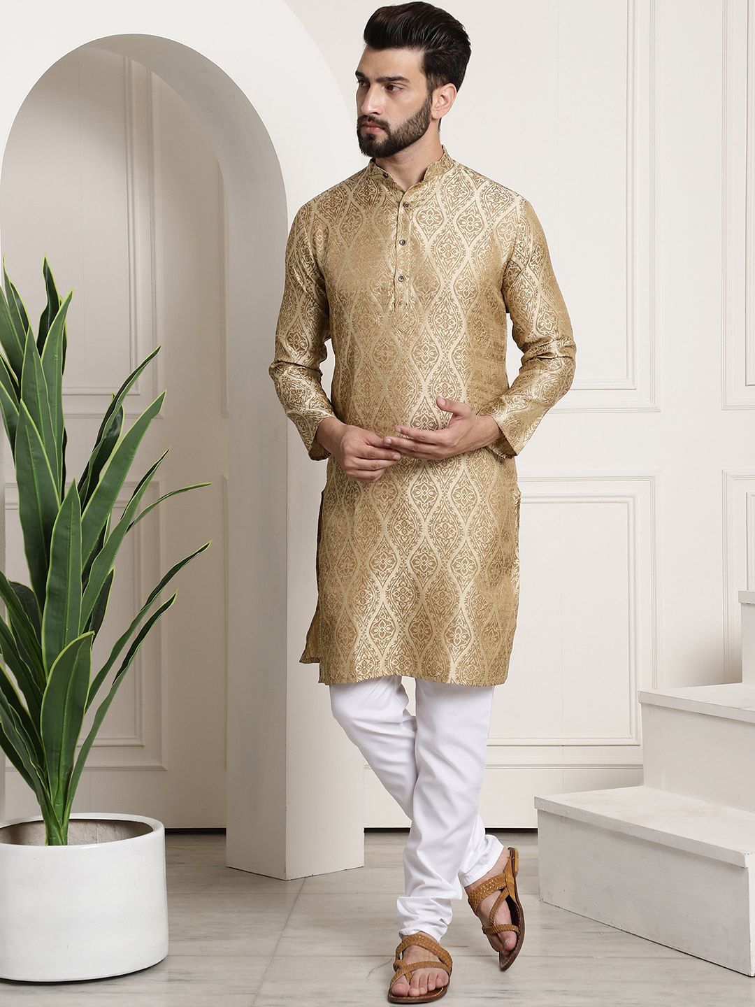 SOJANYA Ethnic Motifs Woven Design Regular Kurta With Churidar