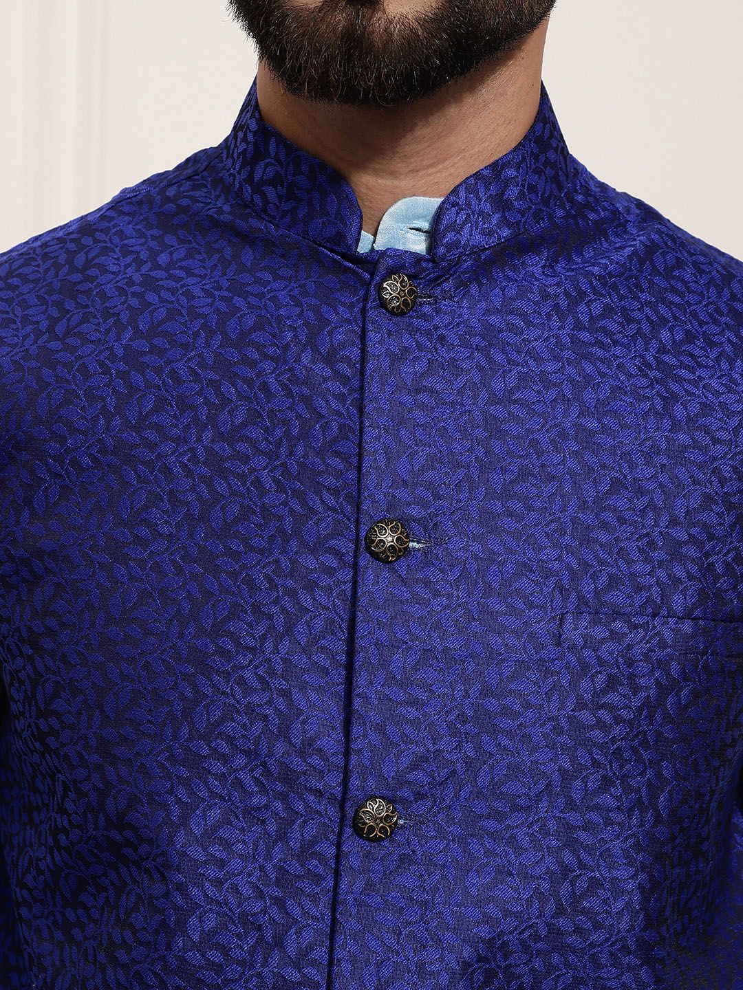 SOJANYA Men Blue Solid Kurta with Churidar & Nehru Jacket
